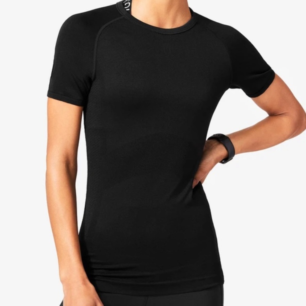 NWT - FIGS - Carise Top Med